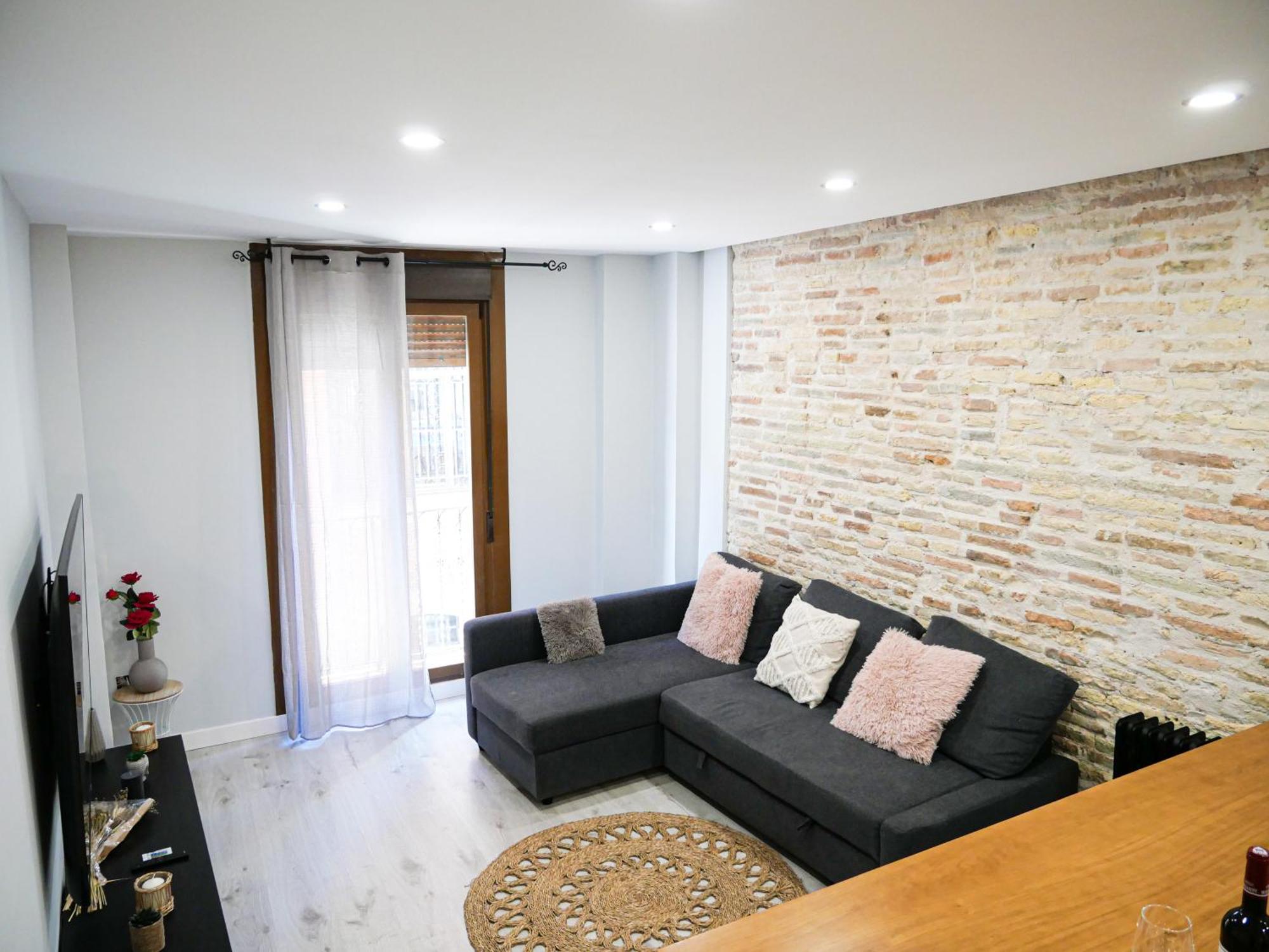 Espacioso Apartamento En El Centro De Pamplona Exterior foto